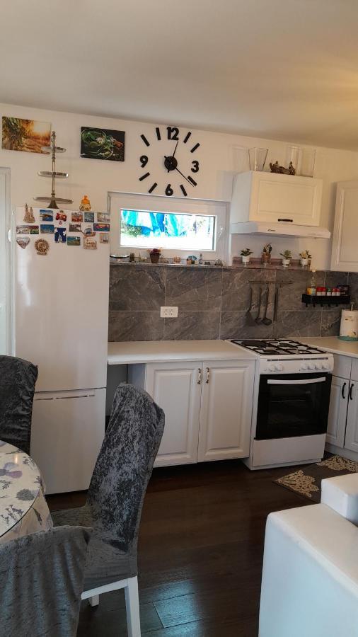 Apartman Leona Bregi Donji Rukavac Exterior foto