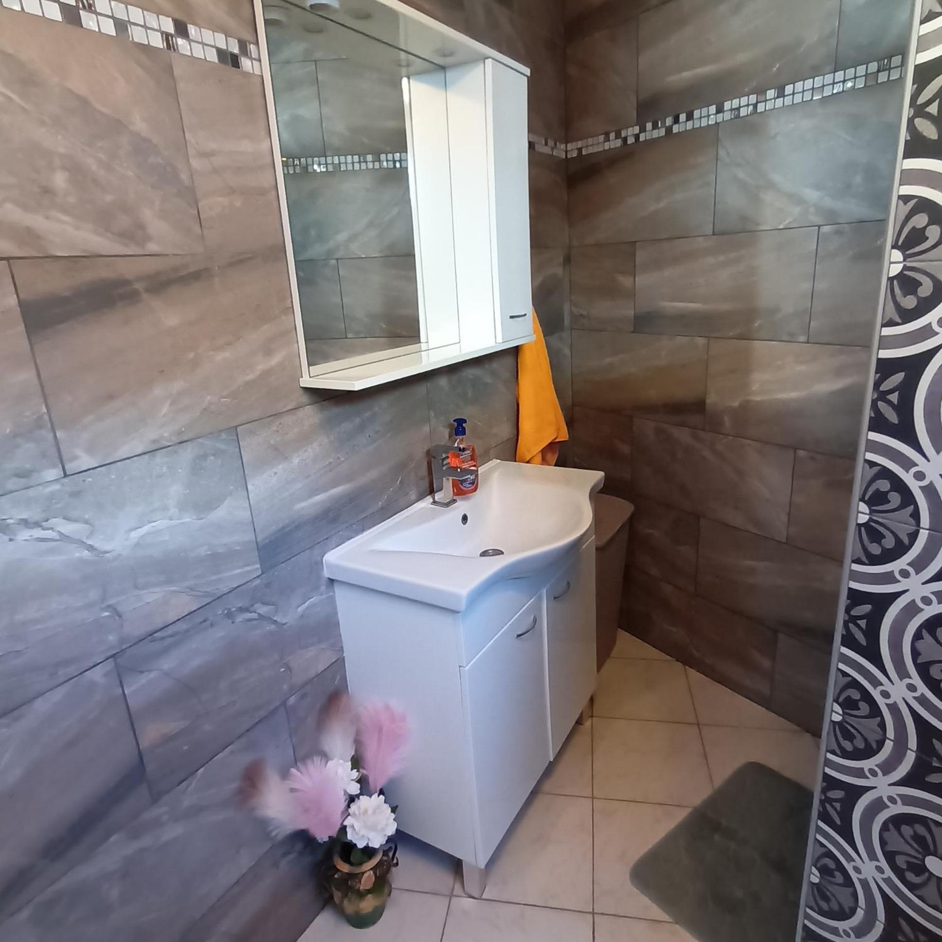 Apartman Leona Bregi Donji Rukavac Exterior foto